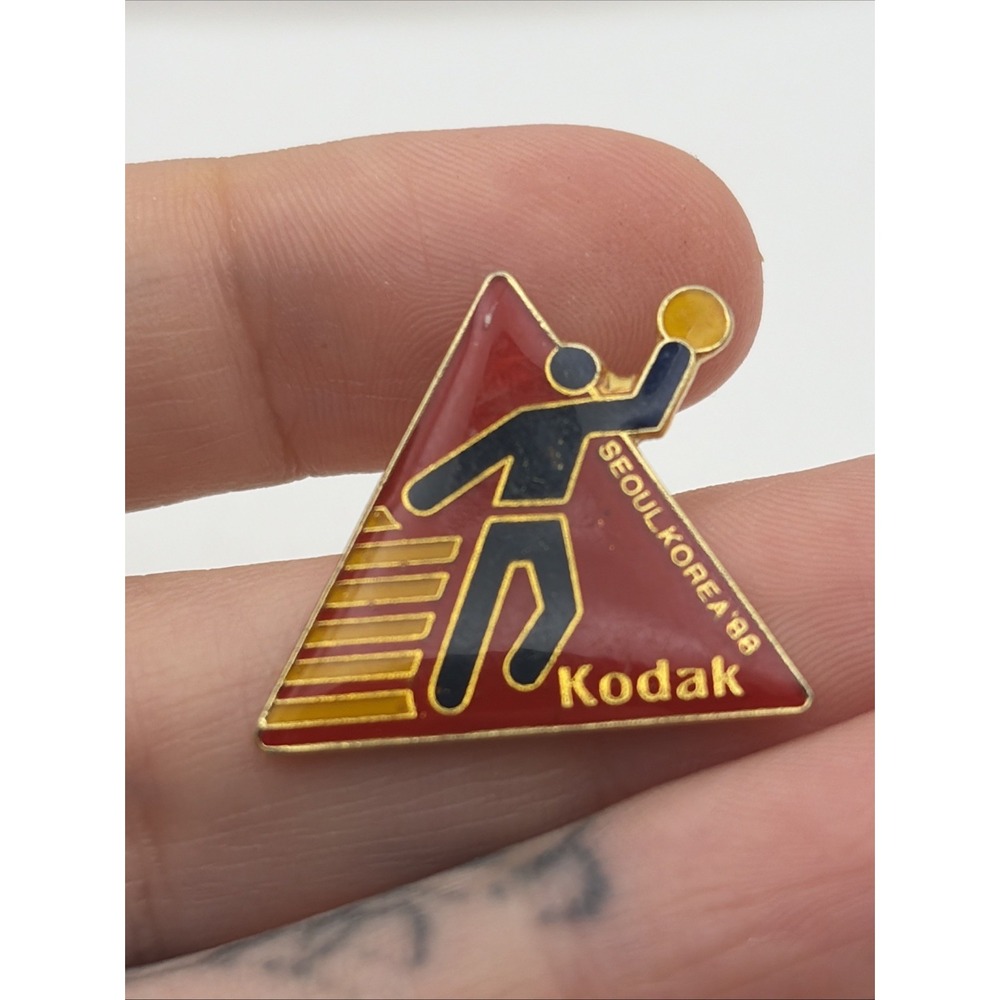 1988 Seoul Summer Olympics Kodak Cameras Handball Event Lapel Hat Pin
